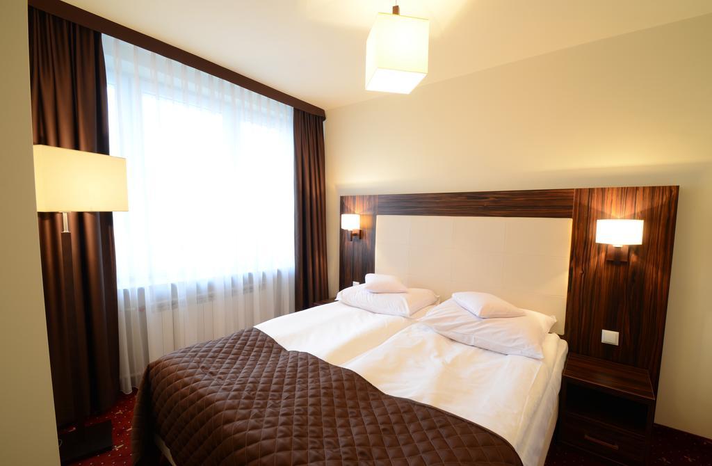 Hotel Pzmot Lublin Bilik gambar