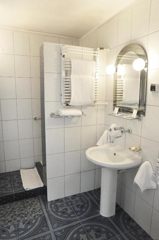 Hotel Pzmot Lublin Bilik gambar